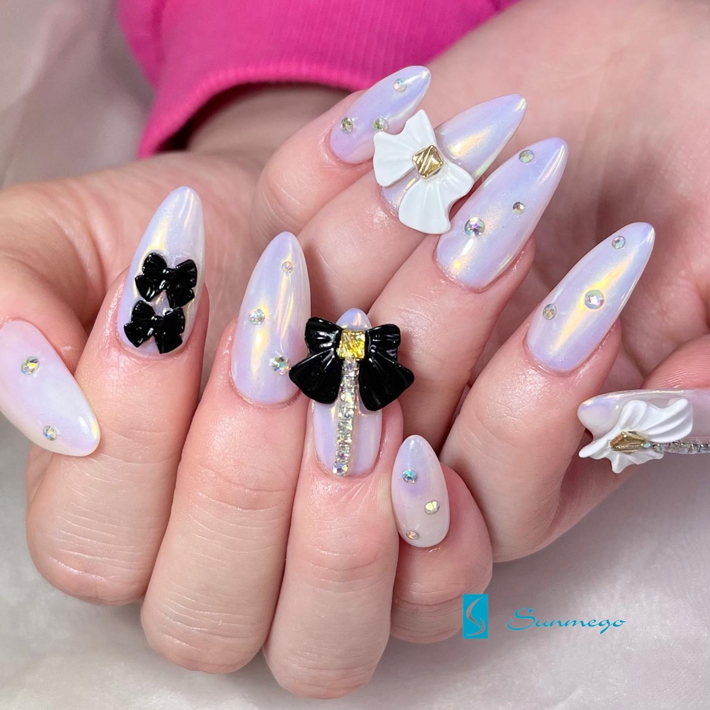 公式】Sunmego Nail 神戸店 | #sunmegonail_sadakane#オーロラミラー