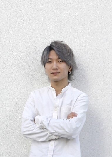 城間 晴人